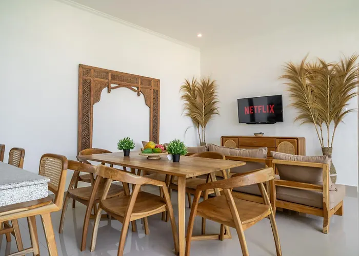Margherita 3 Bedroom Swimming Pool * Canggu