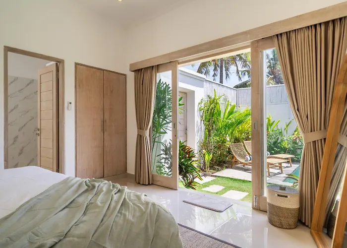 Margherita 3 Bedroom Swimming Pool Villa Canggu