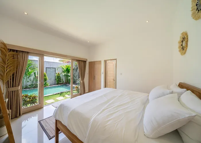 Margherita 3 Bedroom Swimming Pool Canggu